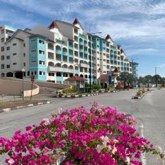 Glossy Marina Homestays
