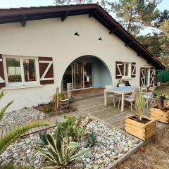 maison landaise à proximité de la plage et centre