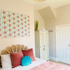 Seaside Seashell Suite