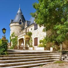 Beautiful Château with Private Pool near Cahors