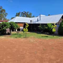 Eccles - Rustic style accommodation with Mod Cons