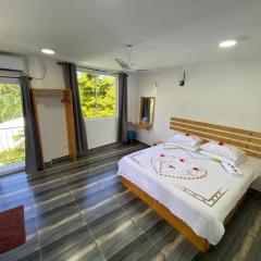 Ramzu Villa Thoddoo