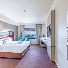 Bright Side Resort Living with Pool on Esplanade