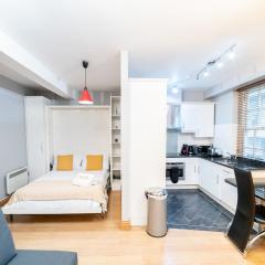 (St' Paul Cathedral) London Studio Apartment