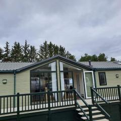 Labernum Lodge - Springhouse Country Park