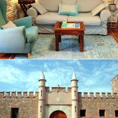 Masía de San Juan, casa rural renovada en Castillo con piscina y Aire Acondicionado