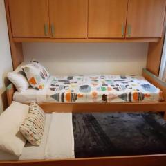 Rooms 2 and 1 Beds near Sevilla Center