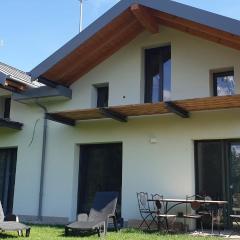 I LAGHEE casette BREVA e TIVANO -garden-parking-Lake view - Bike friendly holiday house