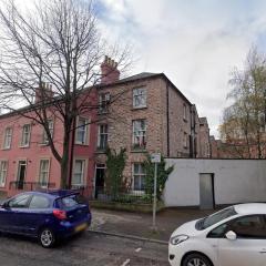 Belfast City self catering 3 bedroom town house