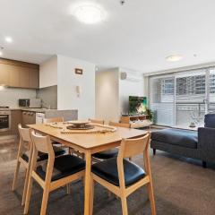 Gorgeous 3-Bed Apartment Near Flagstaff Gardens