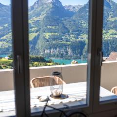 Traumhafte Sonnenresidenz mit Berg- und Seeblick