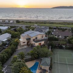 Kapiti Getaway - Paraparaumu Beach Rental