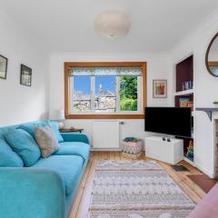 Cozy with Character Cheerful Home with Garden at Leith Links Park