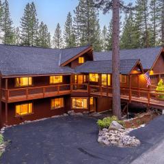 Expansive Tahoe Escape with Hot Tub Ski and Hike