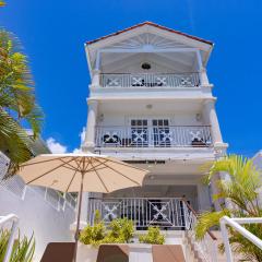 Bianca Bay 3 Bedroom West Coast Beach Front Villa