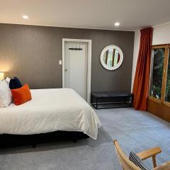 Shy Cottage and Studio
