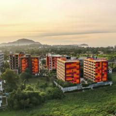 Naiharn Pearl Condo Hotel by VillaCarte