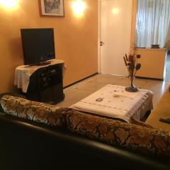 Room in Guest room - Property located in a quiet area close to the train station and town