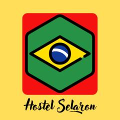 Hostel Selaron