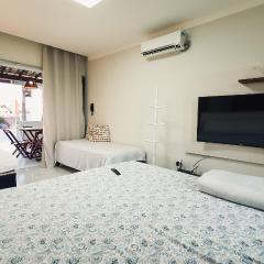 Confortável casa em Arembepe,100 metros da Praia com Churrasqueira Piscina e Wi-fi