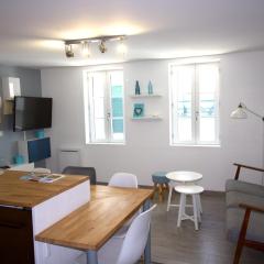 Cosy Apartment In The Center Of La Flotte