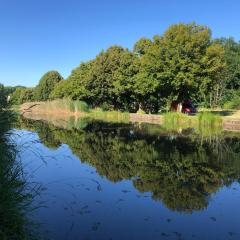 Au petit canal de Bavilliers