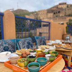 Riad otos views