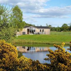 Fern Lodge - Luxury Lodge with steamroom in Perthshire