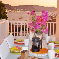 Bougainvillea House - The Heart of Simonstown