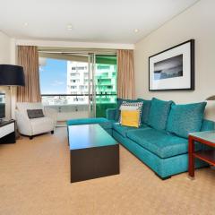 QV Modern Apt in CBD w Carpark-868