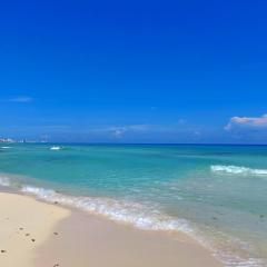 Beach, fun & relax at the Hotel Zone in Cancun