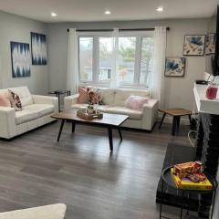 Sunny, newly renovated 3BRM home With free parking in lower sackville