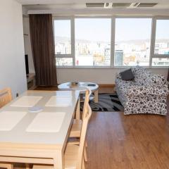 Lovely 2 BR unit with city view