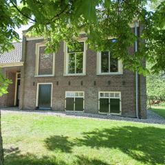 Charming house in Easterlittens on a Frisian farm
