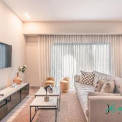 Breakfast Included Fully Serviced Apartment at Regatta Living II - 204