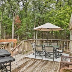 Charming Pentwater Home with Fire Pit and Yard!