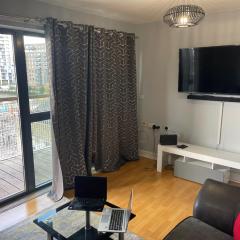 ADDAI CANARY WHARF VIEW LUXURY APARTMENt