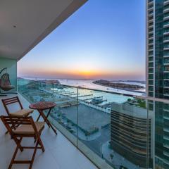 Maison Privee - Stylish 2BR apt in Emaar Beachfront with stunning sea views