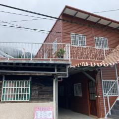 老老街 誠君民宿