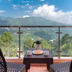 The Western Heights I Serviced Apartments I Pvt Balcony I Lift I Peacefull Area I Family Accomodation I Kasauli I By Exotic Stays