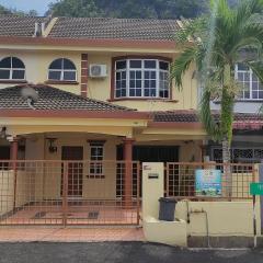 Afamily Homestay