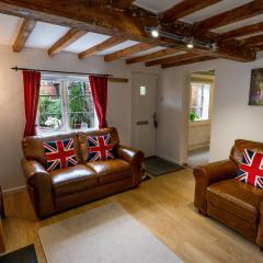 Southwell Holiday Cottage - Lavender Cottage