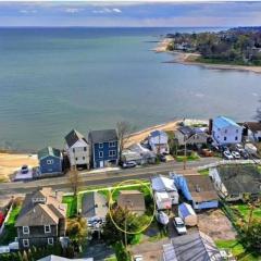 Beachy Bay Breeze Bungalow 2BR with parking and close to many amenities.