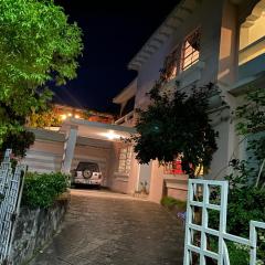 Hostal Cumbres del Volcan Flor Blanca