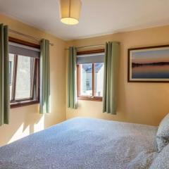 Ground Floor Apartment Twin King bed option Free parking