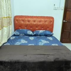 Roomstay Budget Kuala Terengganu Desa Chendering Private Bathroom