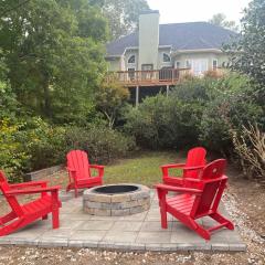 Luxe Lake House with Pool and Dock on Deep Water Cove!