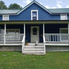 Red River Gorge Farmhouse 50 Acres