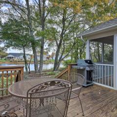 3 Mi to Bethany Beach Gem with Deck and Pool Access