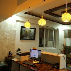 Hotel Bangalore Airport Inn, Near kempegowda Airport, Airport Pickup & Drop Available 24X7
